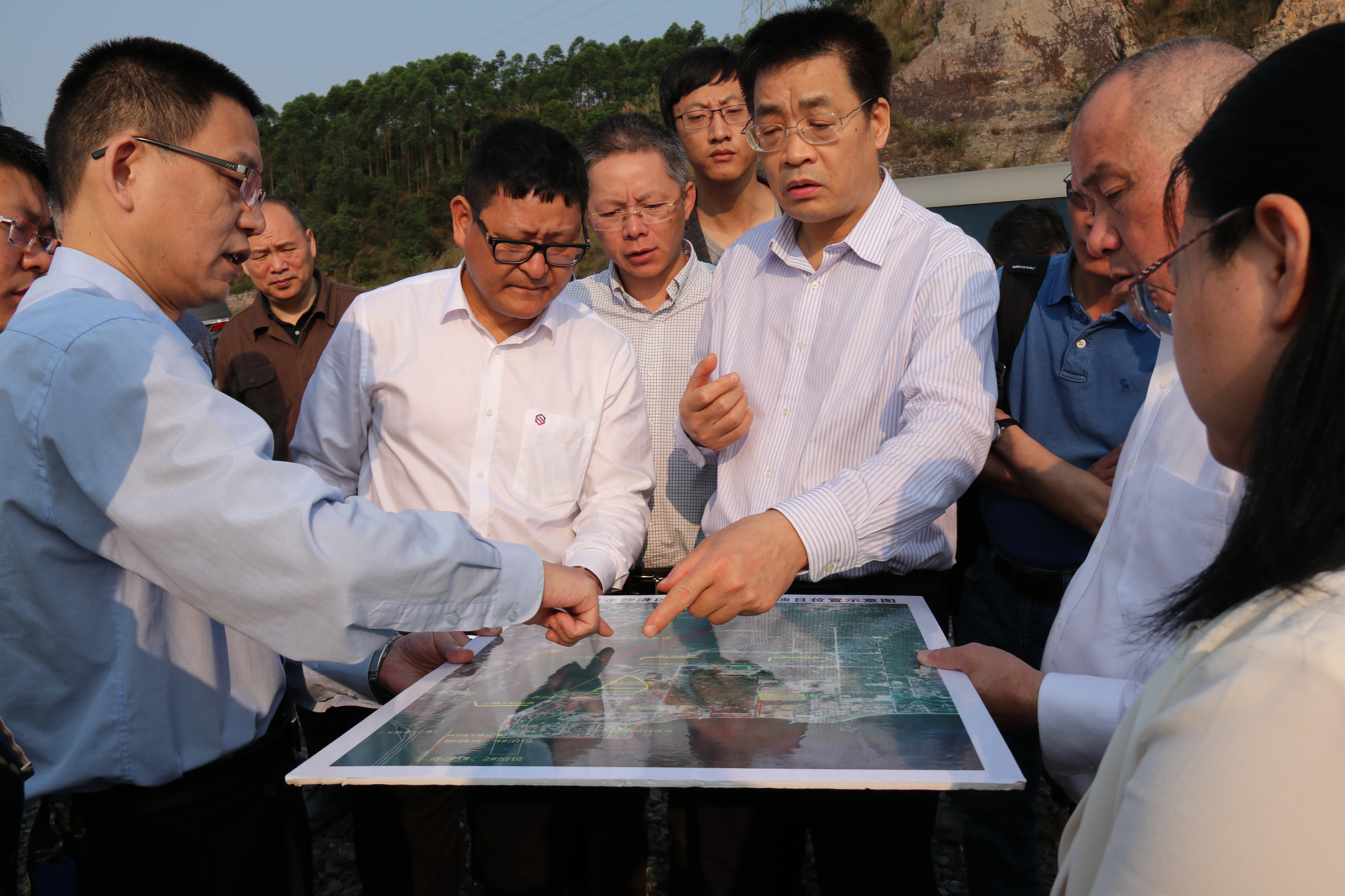 班忠柏市长到我司现场办公